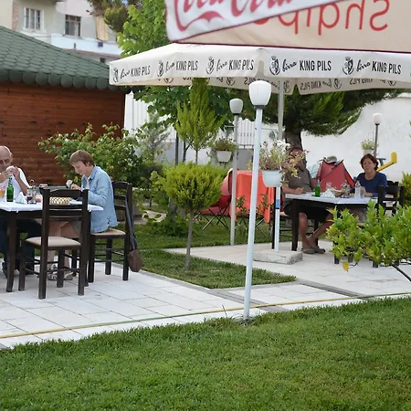 Guest house Juri Garden 4*