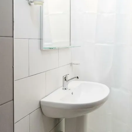 בית הארחה Juri Garden