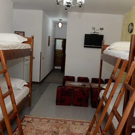 Juri Garden 4* Berat